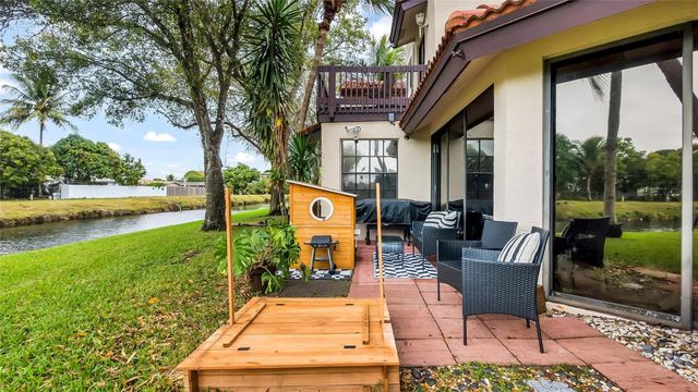 9169 W Sunrise Boulevard 213C, Plantation, FL 33322