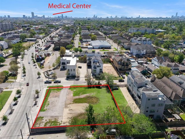 1701 N Durham Drive, Houston, TX 77008