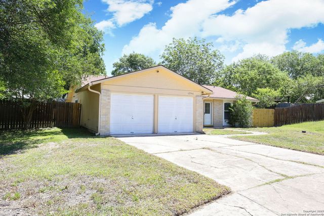 12946 Parton Ln, San Antonio, TX 78233
