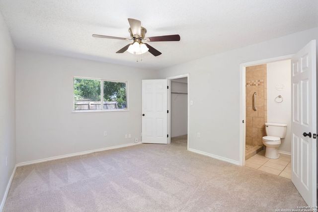 12946 Parton Ln, San Antonio, TX 78233