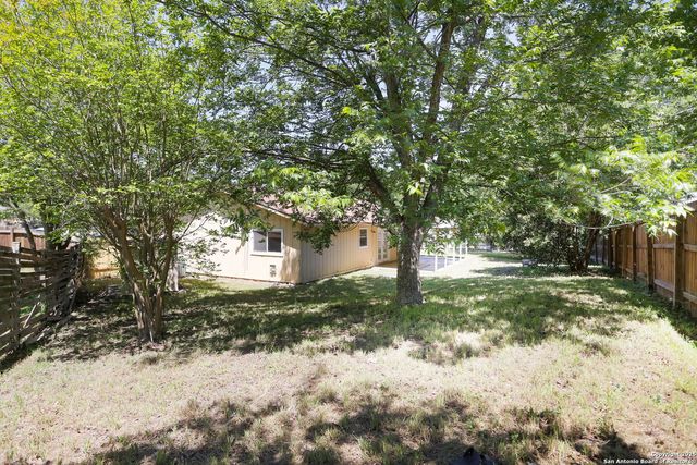 12946 Parton Ln, San Antonio, TX 78233