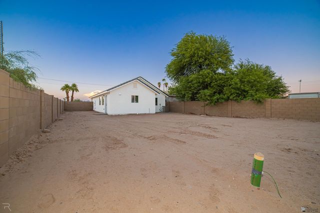 29249 San Jose Ave, Wellton, AZ 85356