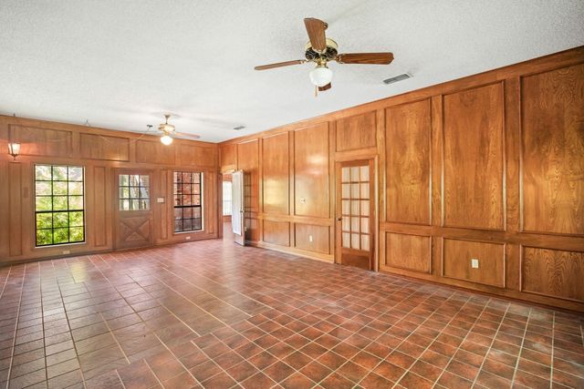 11591-1 Farm Road 269 S, Pickton, TX 75471