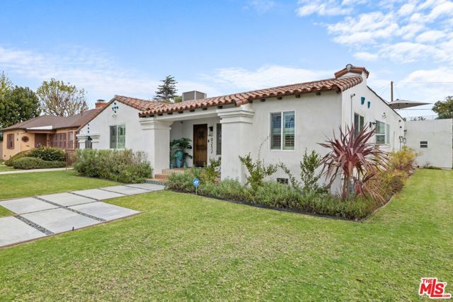 9232 S 8th Avenue, Inglewood, CA 90305