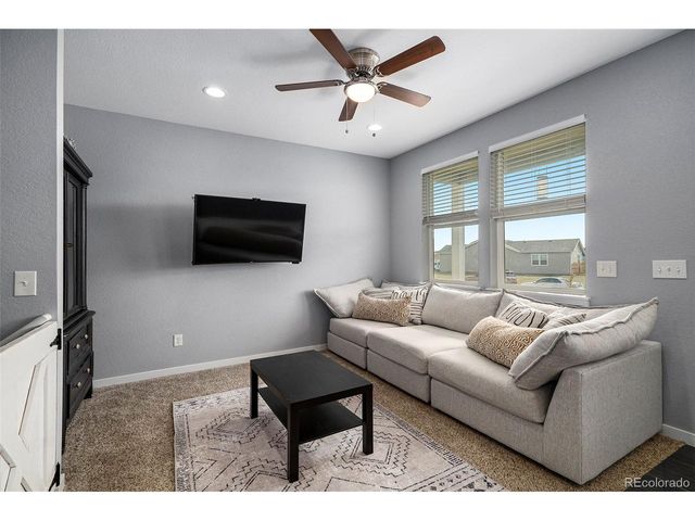 192 S 4 Ave, Deer Trail, CO 80105