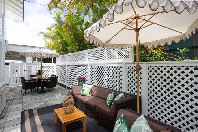 156 N Kalaheo Avenue C, Kailua, HI 96734