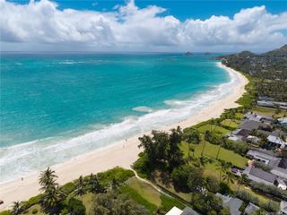 156 N Kalaheo Avenue C, Kailua, HI 96734