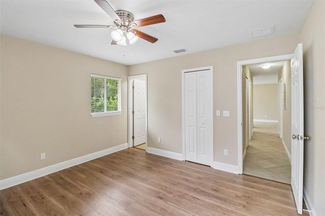 105 N FAIRFAX AVENUE, Deland, FL 32724
