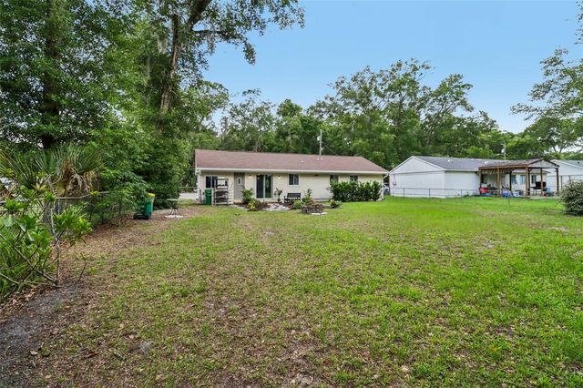 105 N FAIRFAX AVENUE, Deland, FL 32724