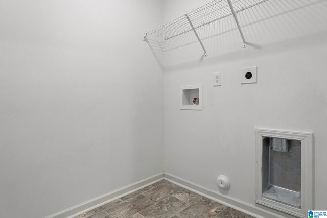 464 CROSSBRIDGE ROAD, Chelsea, AL 35043