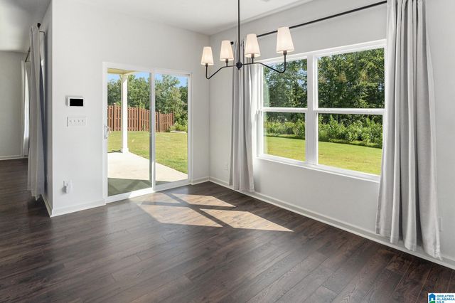 464 CROSSBRIDGE ROAD, Chelsea, AL 35043