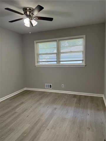1547 Mountain View Circle NW, Conyers, GA 30012