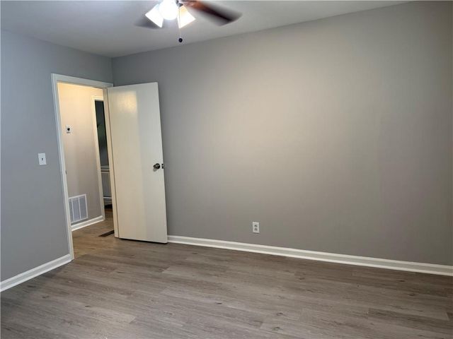 1547 Mountain View Circle NW, Conyers, GA 30012