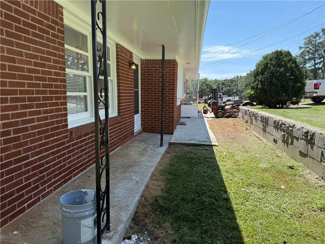1547 Mountain View Circle NW, Conyers, GA 30012