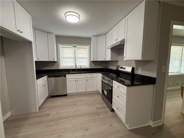 1547 Mountain View Circle NW, Conyers, GA 30012