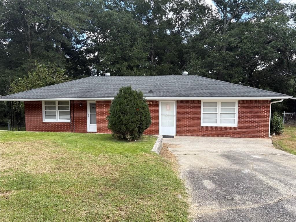 1547 Mountain View Circle NW, Conyers, GA 30012