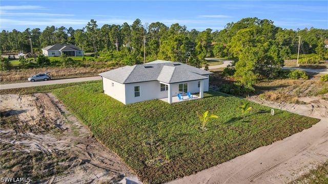 1109 Edgewood ST E, Lehigh Acres, FL 33974