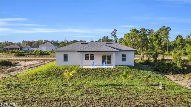 1109 Edgewood ST E, Lehigh Acres, FL 33974