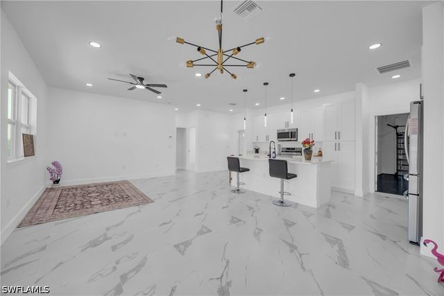 1109 Edgewood ST E, Lehigh Acres, FL 33974
