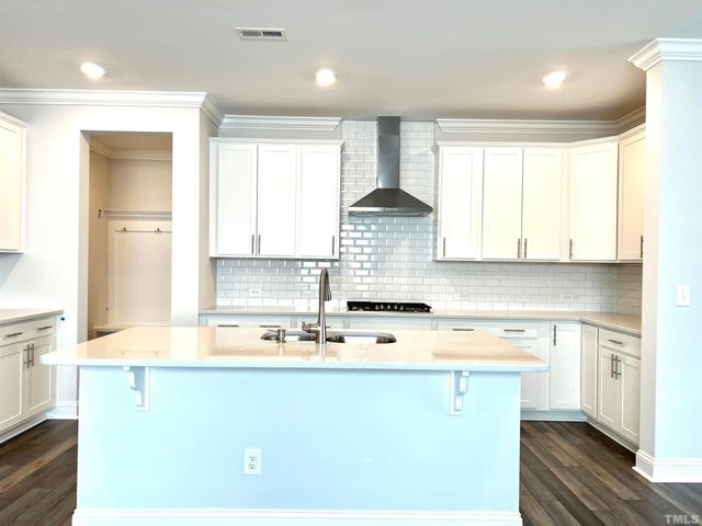 2009 Mavin Place, Durham, NC 27703