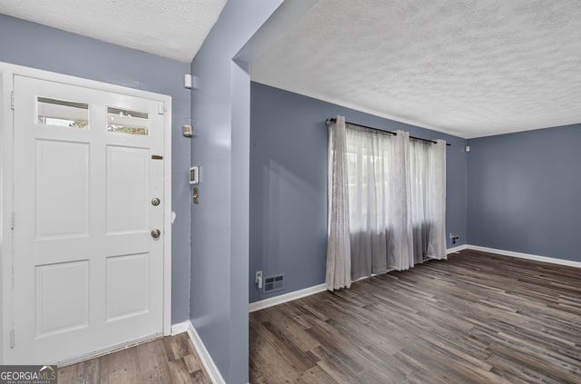 2272 Green Hawk Court, Decatur, GA 30035