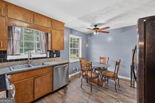 2272 Green Hawk Court, Decatur, GA 30035