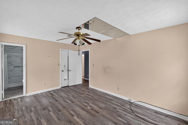 2272 Green Hawk Court, Decatur, GA 30035