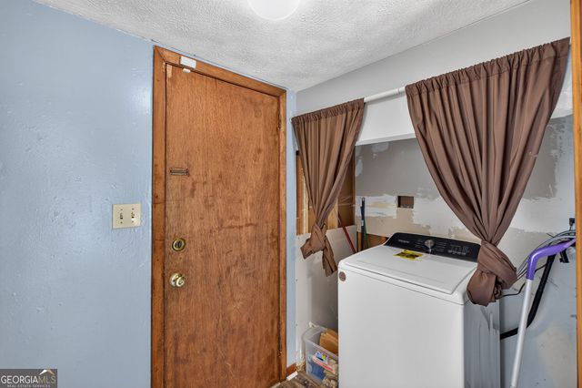 2272 Green Hawk Court, Decatur, GA 30035