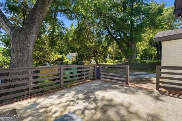 166 Burbank Drive NW, Atlanta, GA 30314