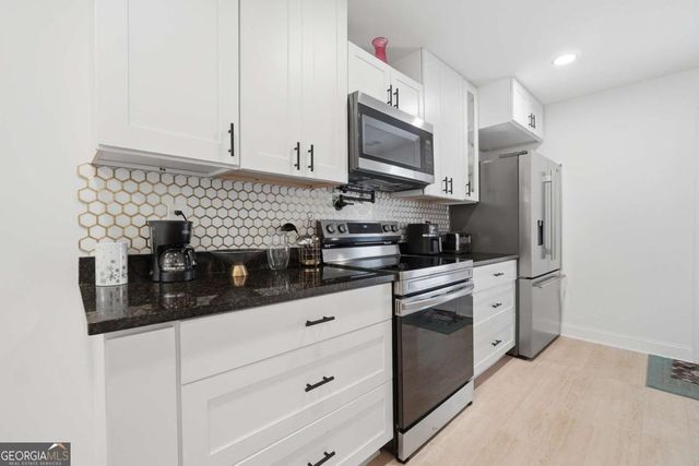 166 Burbank Drive NW, Atlanta, GA 30314