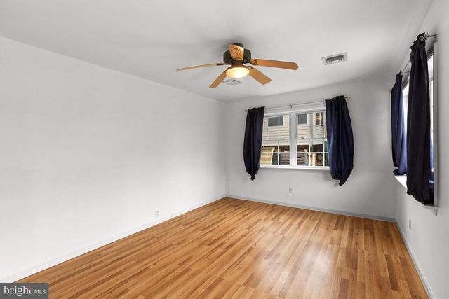 905 HEDGEWYCK LN, Elizabethtown, PA 17022