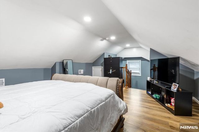 9 Wayne Place, Nutley, NJ 07110