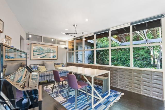 412 Elmwood Drive, Pasadena, CA 91105