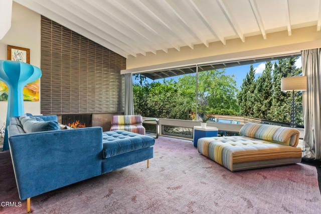 412 Elmwood Drive, Pasadena, CA 91105