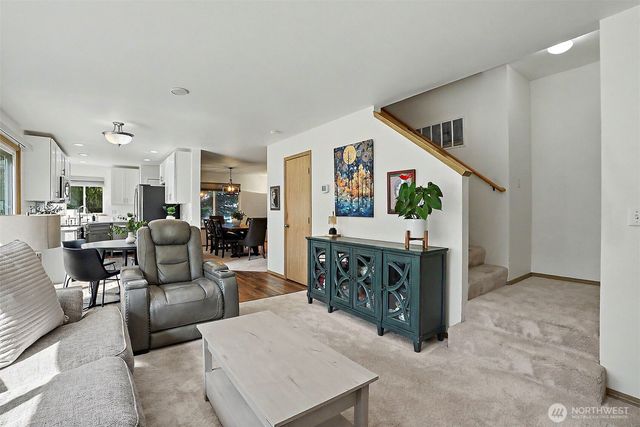 4718 39th Street NE, Tacoma, WA 98422