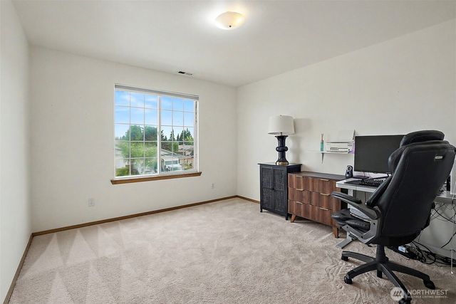 4718 39th Street NE, Tacoma, WA 98422