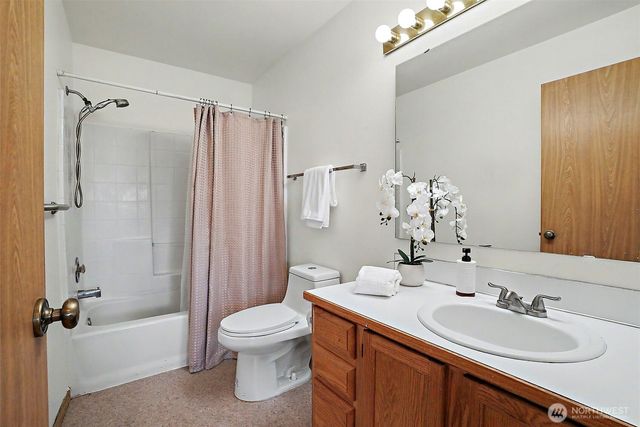 4718 39th Street NE, Tacoma, WA 98422