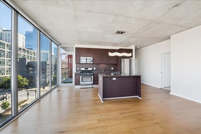 659 W Randolph Street 609, Chicago, IL 60661