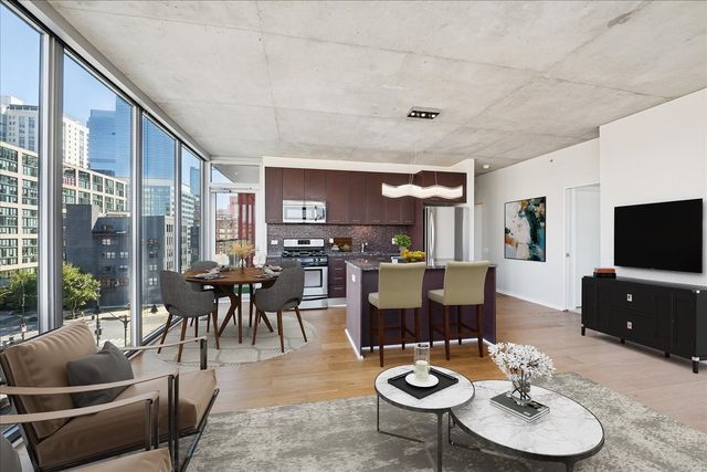 659 W Randolph Street 609, Chicago, IL 60661