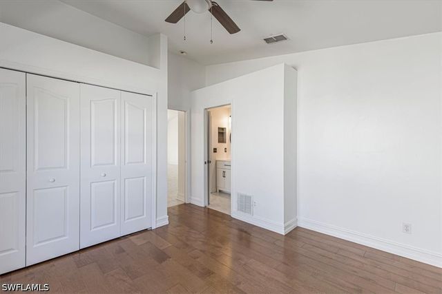 5446 Whitten DR 19, Naples, FL 34104