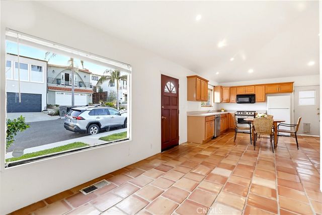 1520 Silver, Hermosa Beach, CA 90254