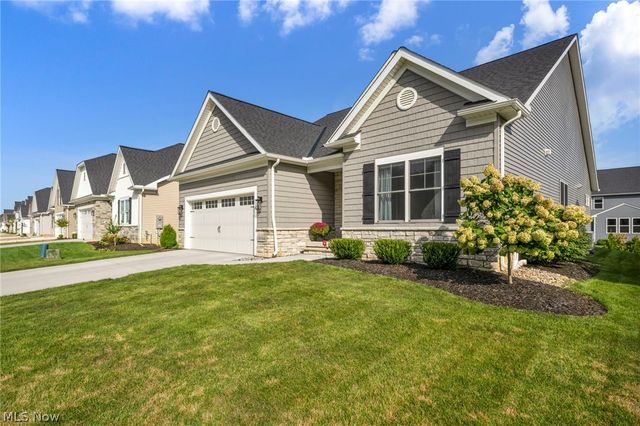 36564 Appian Way, North Ridgeville, OH 44039