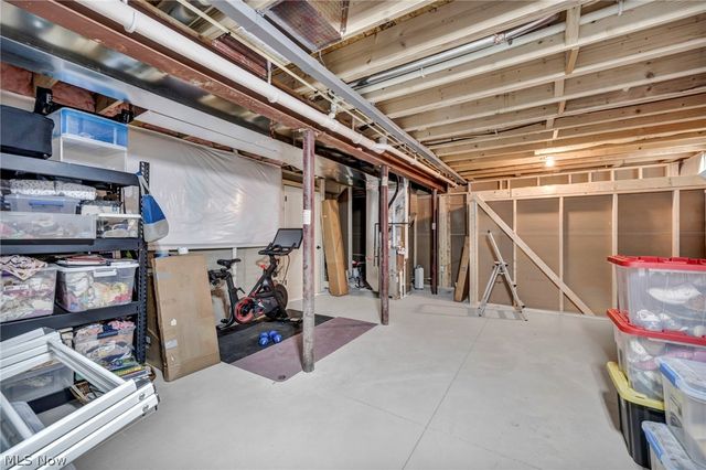 36564 Appian Way, North Ridgeville, OH 44039