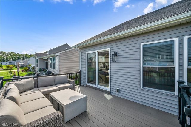 36564 Appian Way, North Ridgeville, OH 44039
