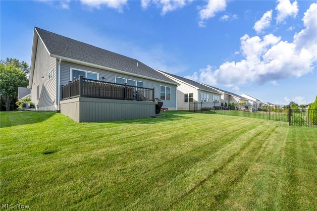 36564 Appian Way, North Ridgeville, OH 44039