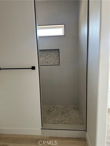 16353 Smokethorn Road, Apple Valley, CA 92307