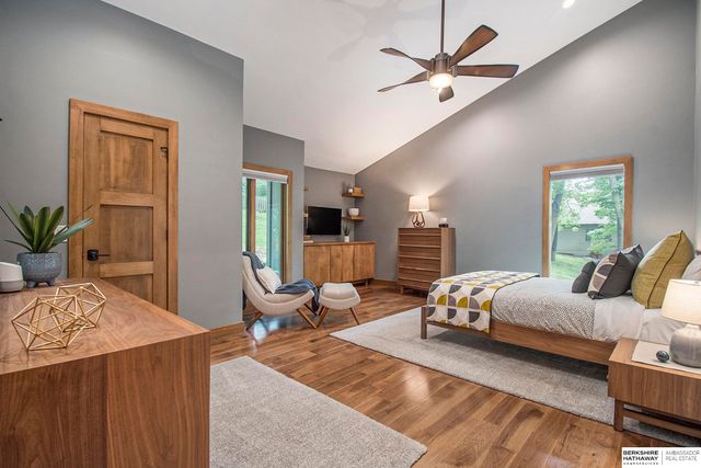 1606 Camp Gifford Road, Bellevue, NE 68005