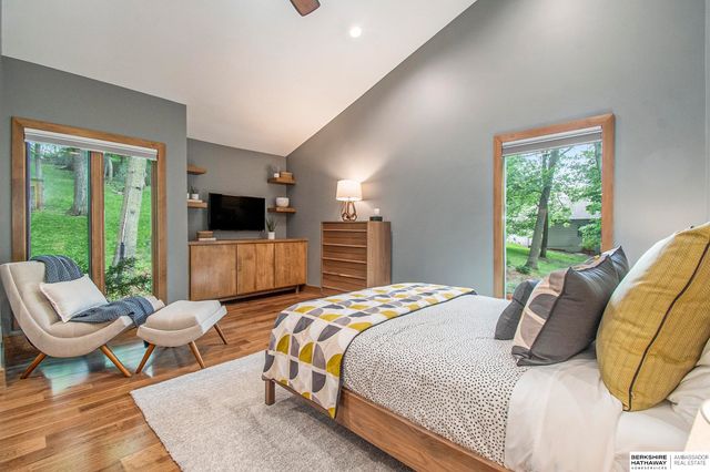 1606 Camp Gifford Road, Bellevue, NE 68005