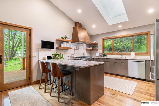 1606 Camp Gifford Road, Bellevue, NE 68005