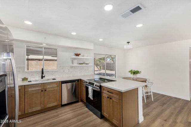 6050 E BOISE Street, Mesa, AZ 85205